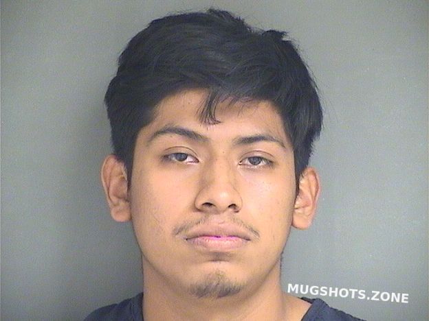 VELASQUEZ ALFREDO 02/26/2021 - Palm Beach County Mugshots Zone