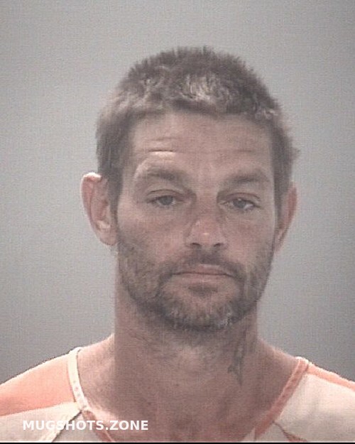 HOBBS DANIEL LEE 06/16/2022 Pasco County Mugshots Zone