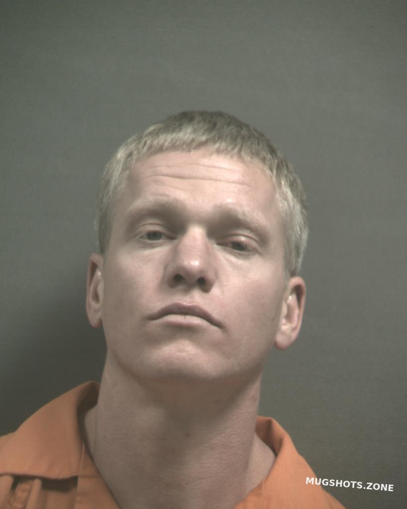 MULLENS BRADLEY WAYNE 05/09/2023 Randall County Mugshots Zone