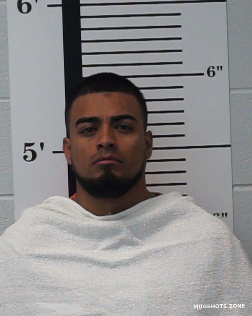 MARTINEZ LUIS ENRIQUE 05/02/2023 - Rockwall County Mugshots Zone