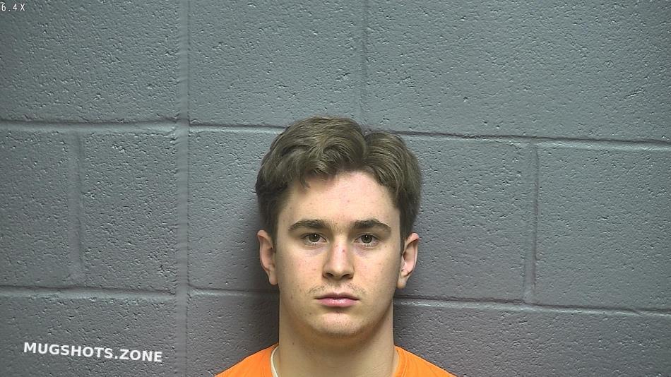 RYAN HUNTER PATRICK N/A 02/05/2021 - RSW Regional Jail Mugshots Zone