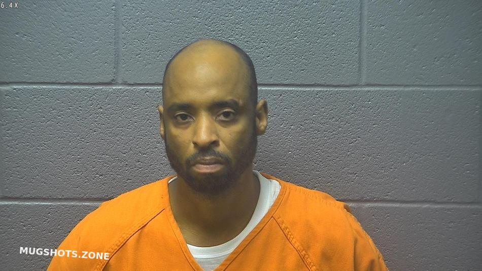 LEWIS COLBY RAMON N/A 11/17/2023 RSW Regional Jail Mugshots Zone