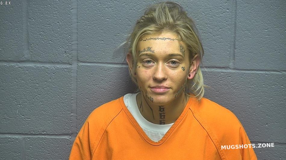 HICKERSON ANDRIENNE MARIE N/A 04/06/2024 RSW Regional Jail Mugshots Zone
