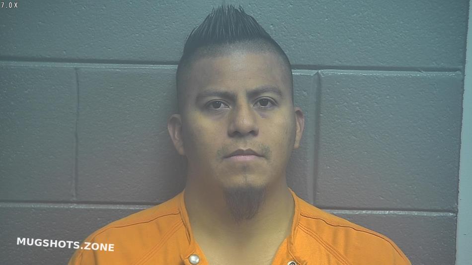 CRUZ LEONARDO MARTINEZ 11/12/2022 - Scott County Mugshots Zone