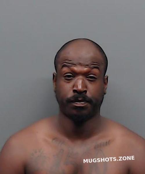DAVIS TERRANCE 11/13/2023 Smith County Mugshots Zone