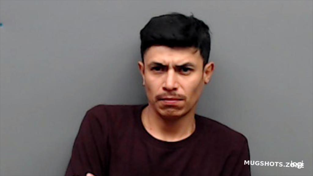 CRUZARREDONDO REFUGIO 05/06/2024 Smith County Mugshots Zone