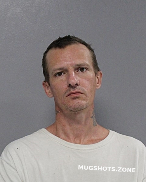 MOORE DERRECK LOUIE 10/16/2021 Southwest Regional Jail Mugshots Zone