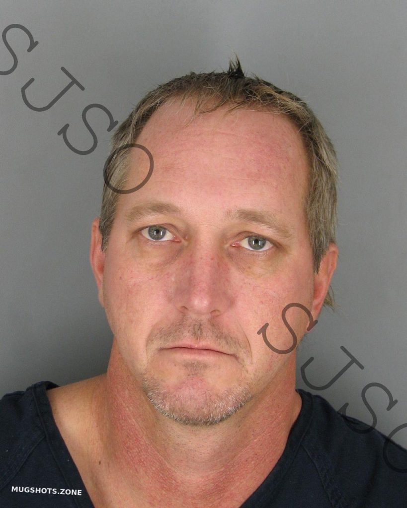 HOBBS CHARLES RAYMOND 05/31/2023 - St. Johns County Mugshots Zone