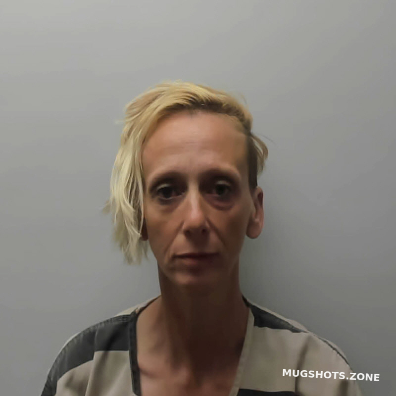 MOORE CONNIE MICHELLE 04/20/2022 - Talladega County Mugshots Zone