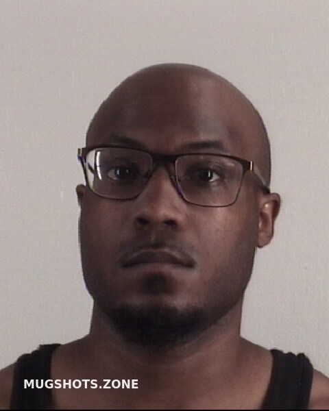 BROWN CHRISTOPHER BERNARD 05/16/2022 - Tarrant County Mugshots Zone