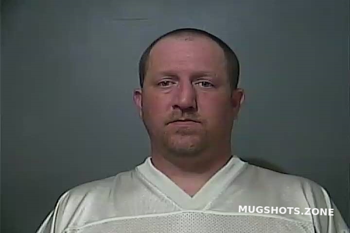 Elliott Adam R 09 06 2022 Vigo County Mugshots Zone