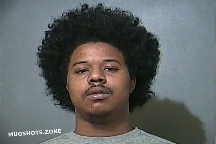 Davis Dontaye M 10 27 2022 Vigo County Mugshots Zone