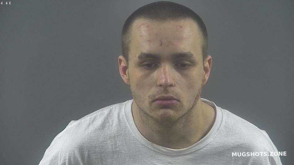 DEWITT CODIE WADE 02/02/2021 Warren County Mugshots Zone