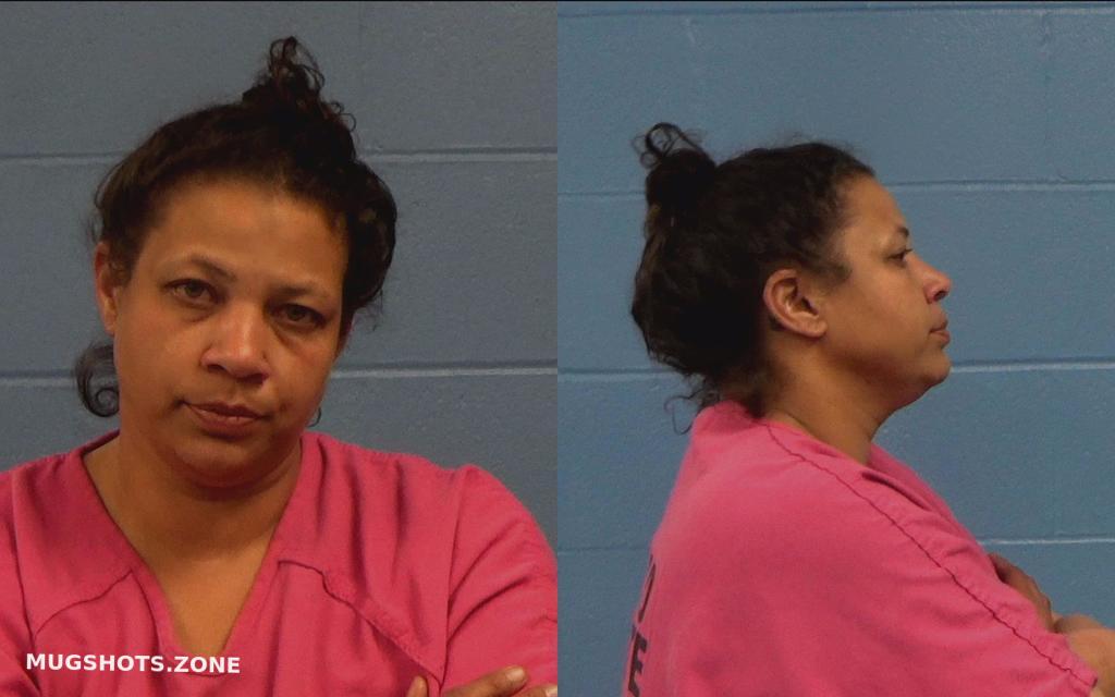 Padilla Shawna Daniele 03 14 2022 - Williamson County Mugshots Zone