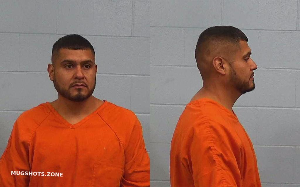 LOZANO ROBERT JR. 12/13/2023 Williamson County Mugshots Zone